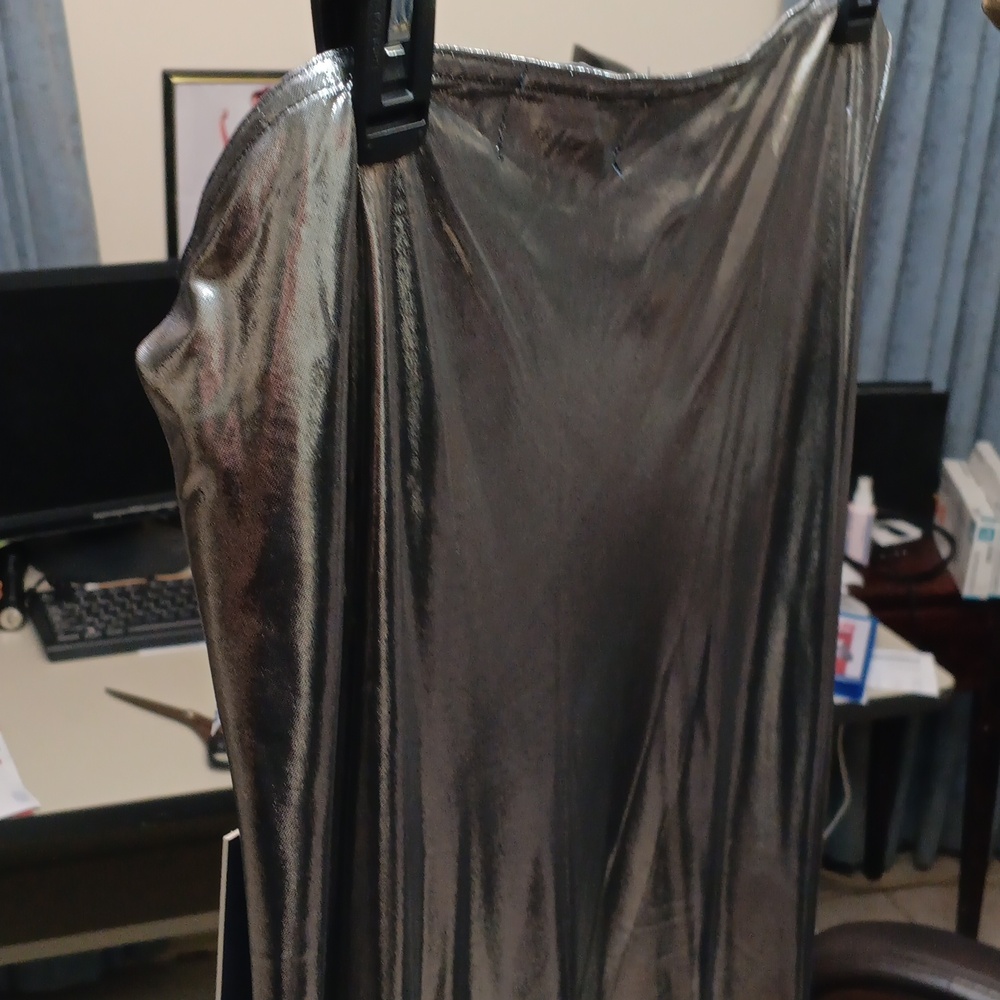 Asymmetrical Very Shiny Silver Maxi Skirt with Slit - Picture 3 of 3